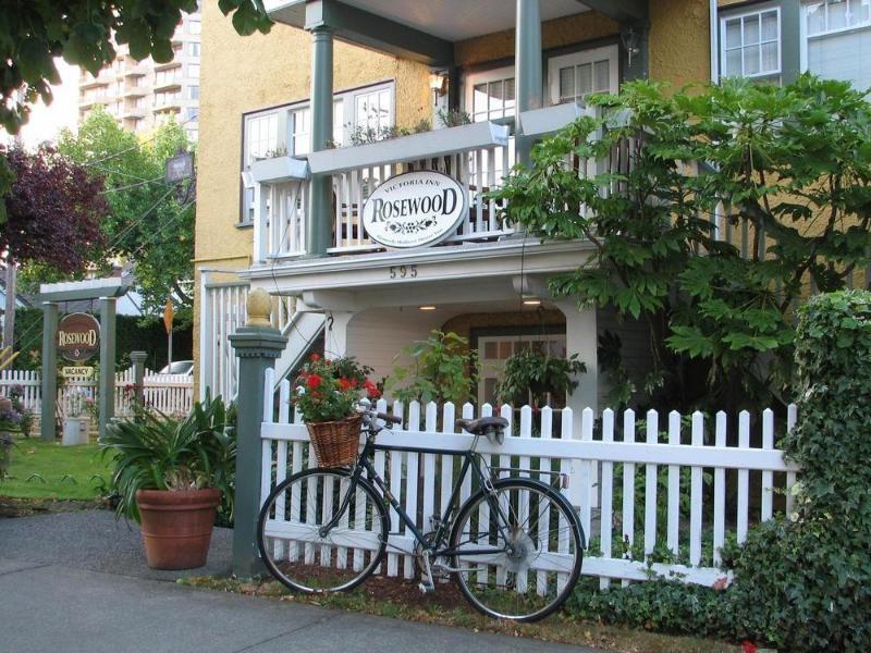 Rosewood Inn Вікторія Екстер'єр фото
